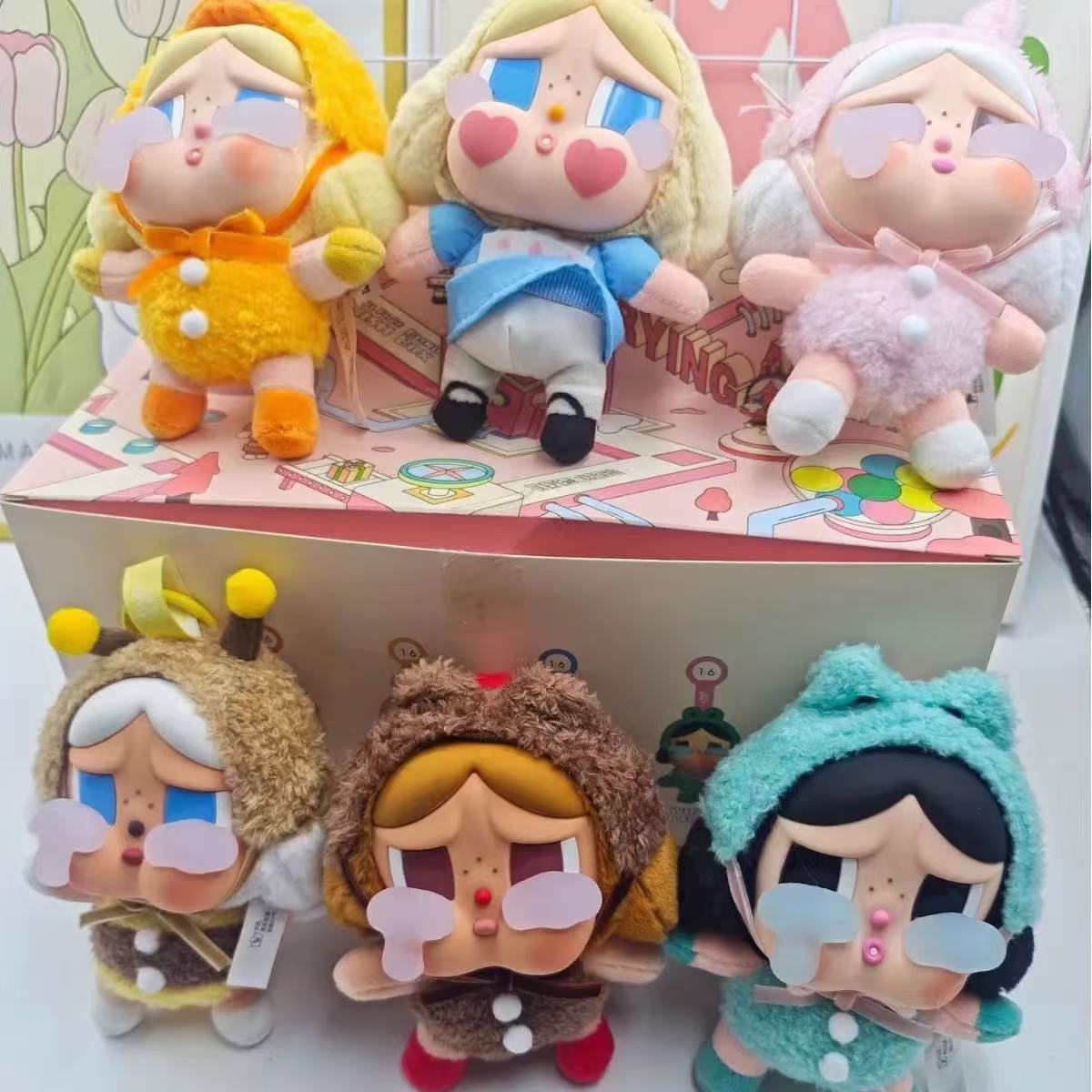 crying again the series blind boxes( preorder)